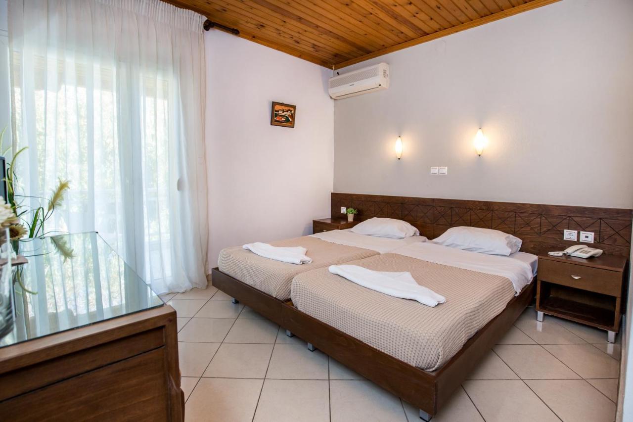 Astris Sun Hotel Quarto foto